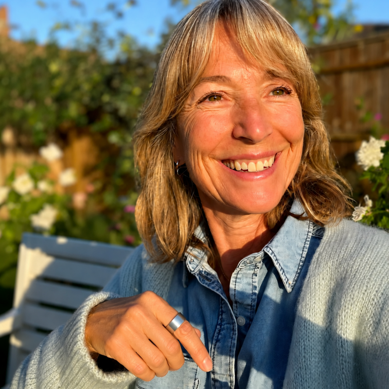 Olivia, 54